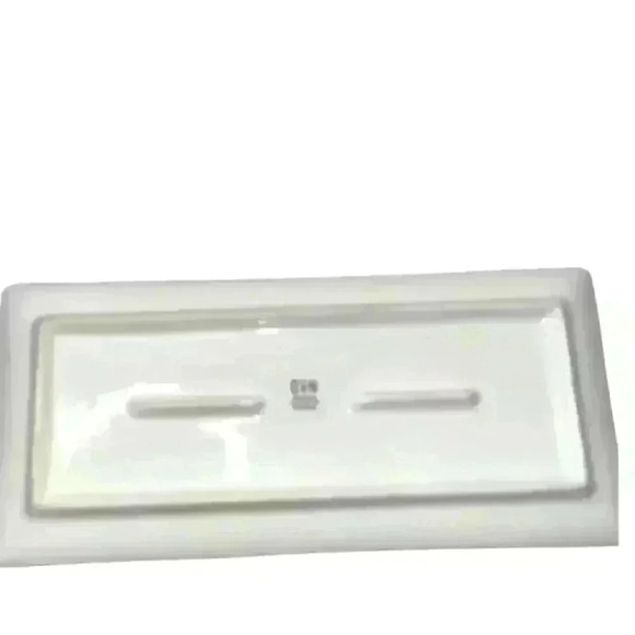 GVN Hand Painted Heart Platter - Picture 4 of 6